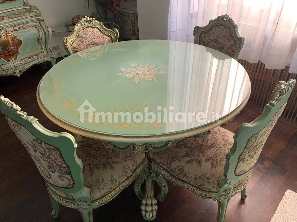 Salone