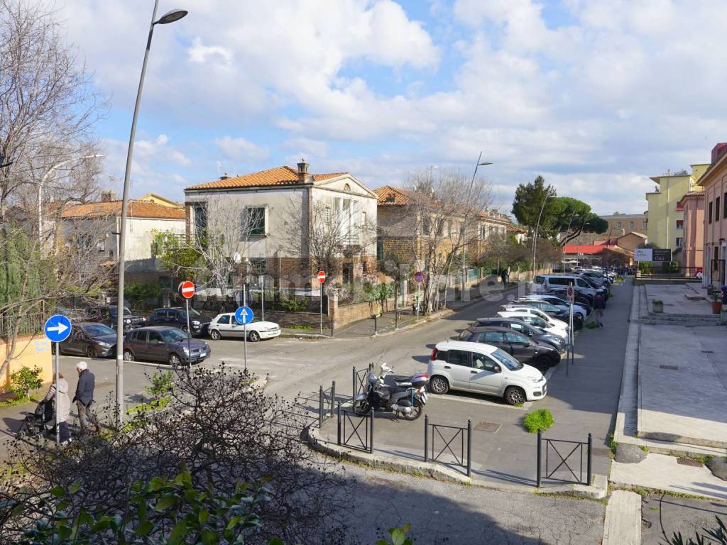 Via Delle Sette Chiese 142 Vendita Appartamento in via delle Sette Chiese. Roma. Buono stato
