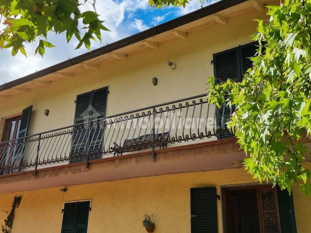 Vendita Appartamento Fivizzano Quadrilocale In Via Piave Piano Di vendita-appartamento-fivizzano-quadrilocale-in-via-piave-piano-di