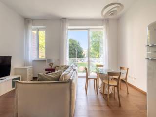 3-room flat via Orio Vergani 13, Maggiolina, Milan
