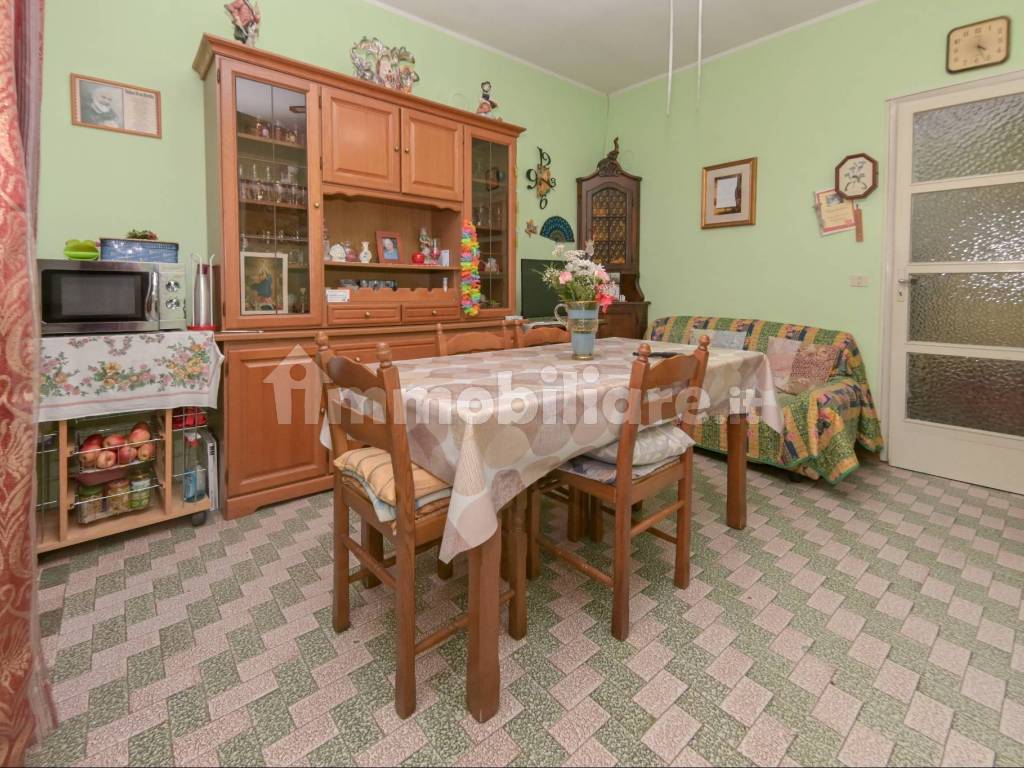 Salone