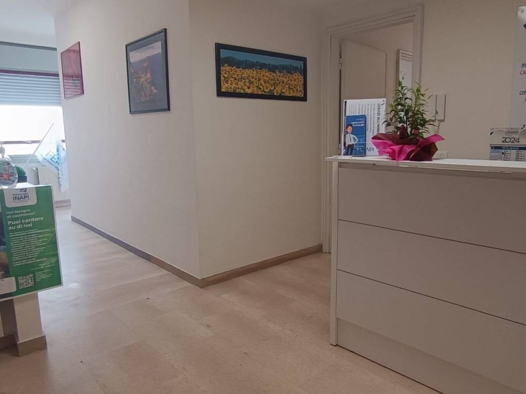 Ufficio - studio via eroi del lavoro, centro storico, latina