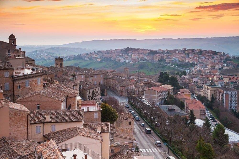 Terratetto unifamiliare via don giovanni minzoni snc, centro, fermo