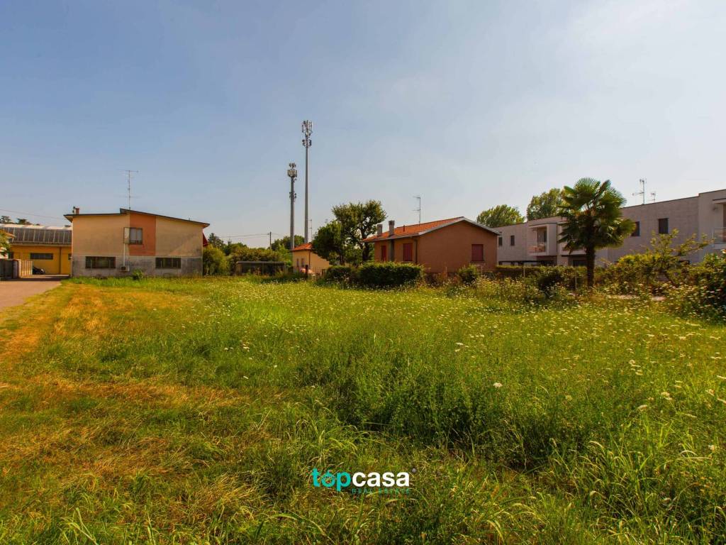 Terreno agricolo via del chisso, madonna regina, busto arsizio