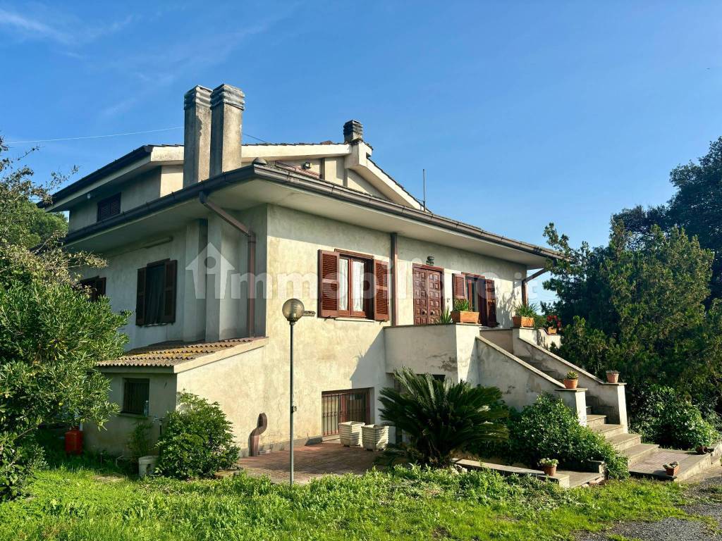 Sale Single family villa in via di Santa Fumia Rome. Good condition ...