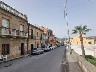 Zona