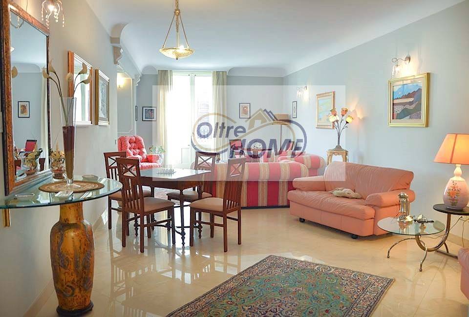 Palazzo - Edificio in vendita a Giarre