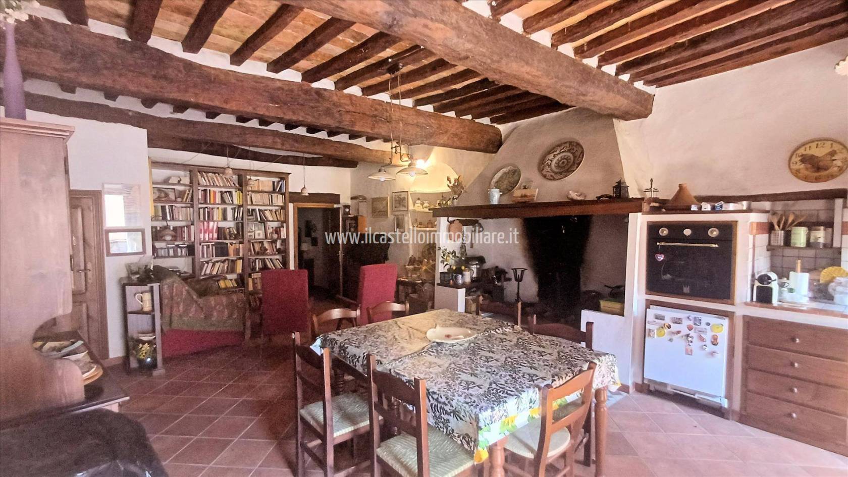 Appartamento in vendita a Sarteano