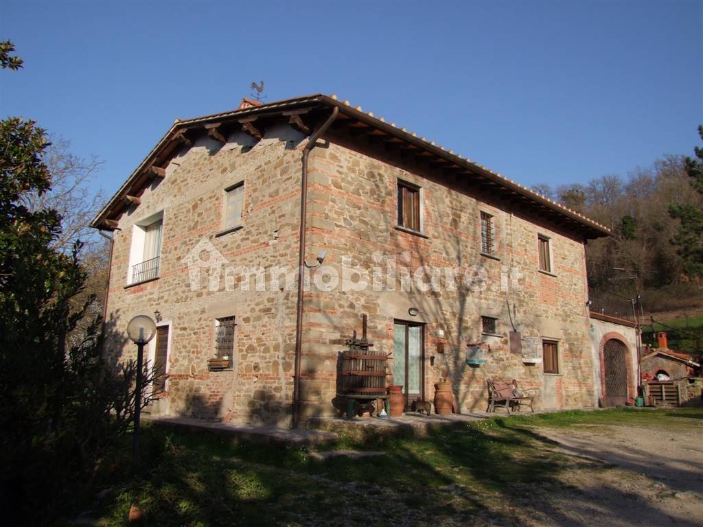 Rustico - Casale in vendita a Rufina