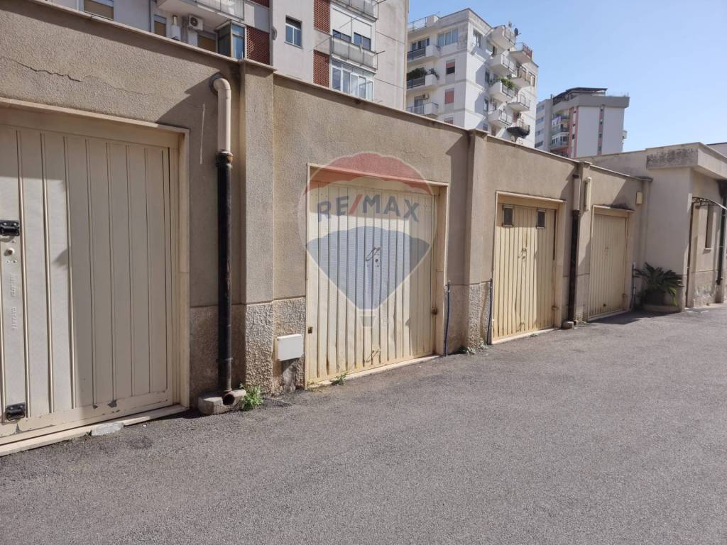 Garage - box viale strasburgo 279, san lorenzo, palermo