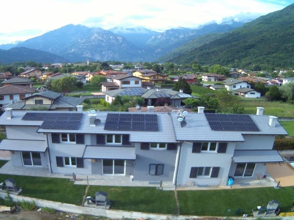 Villa a schiera via colombaio 24/e, dubino