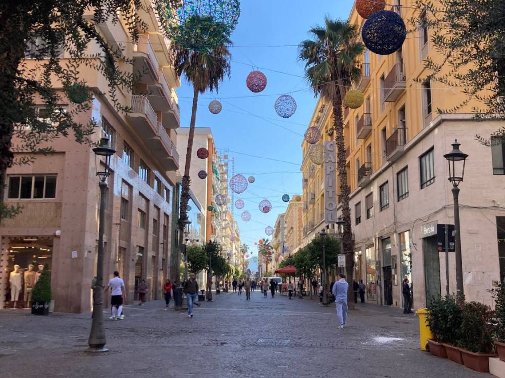 Locale commerciale corso vittorio emanuele, centro, salerno