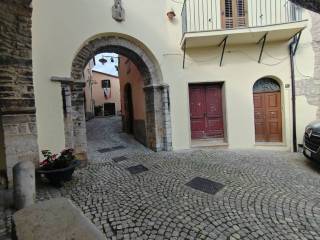 Zona