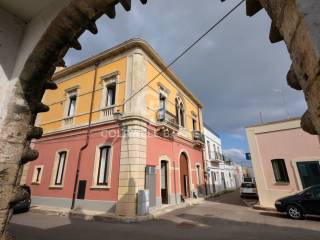Zona