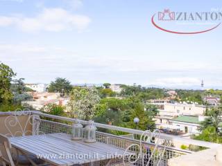 4-room flat via dei Colli della Farnesina, Camilluccia - Farnesina, Rome