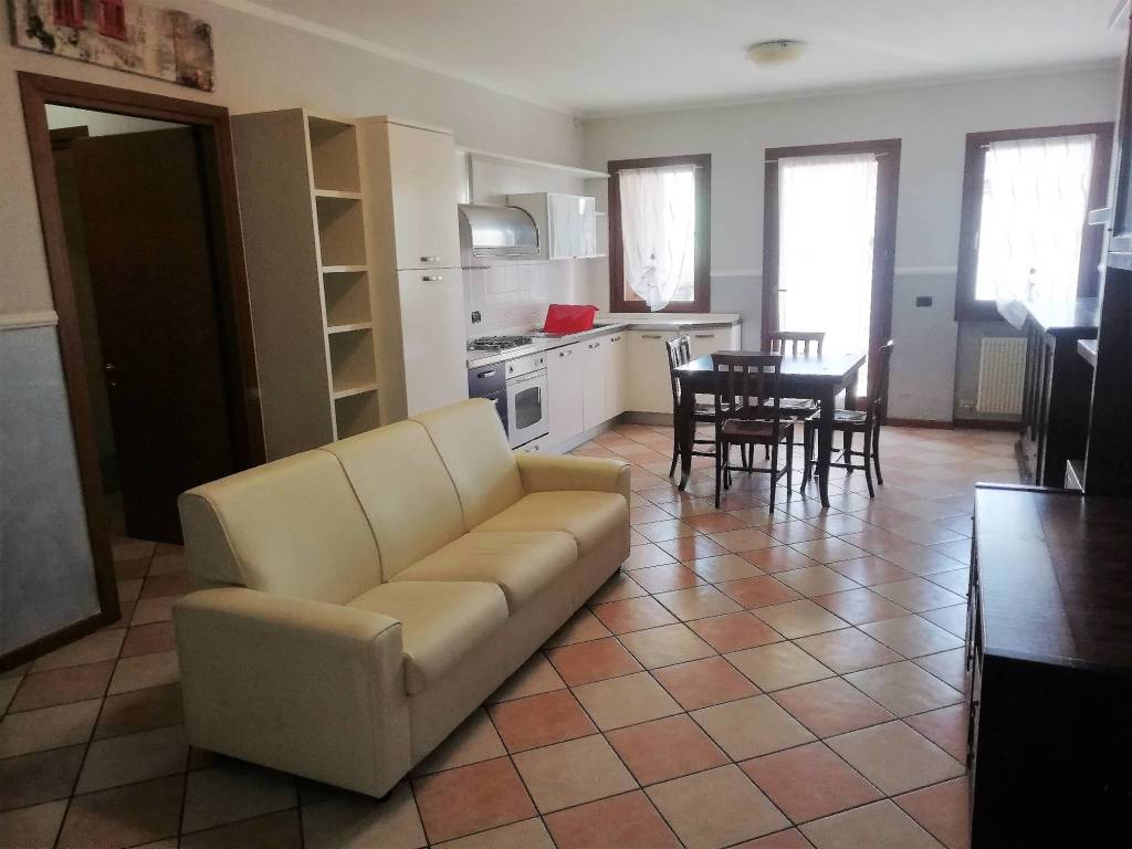 Vendita Appartamento Treviso. Quadrilocale, Ottimo stato, su più ...