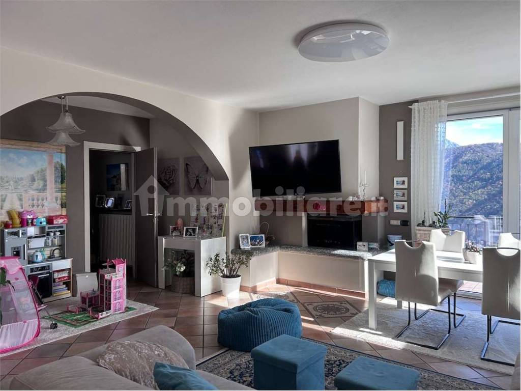Salone