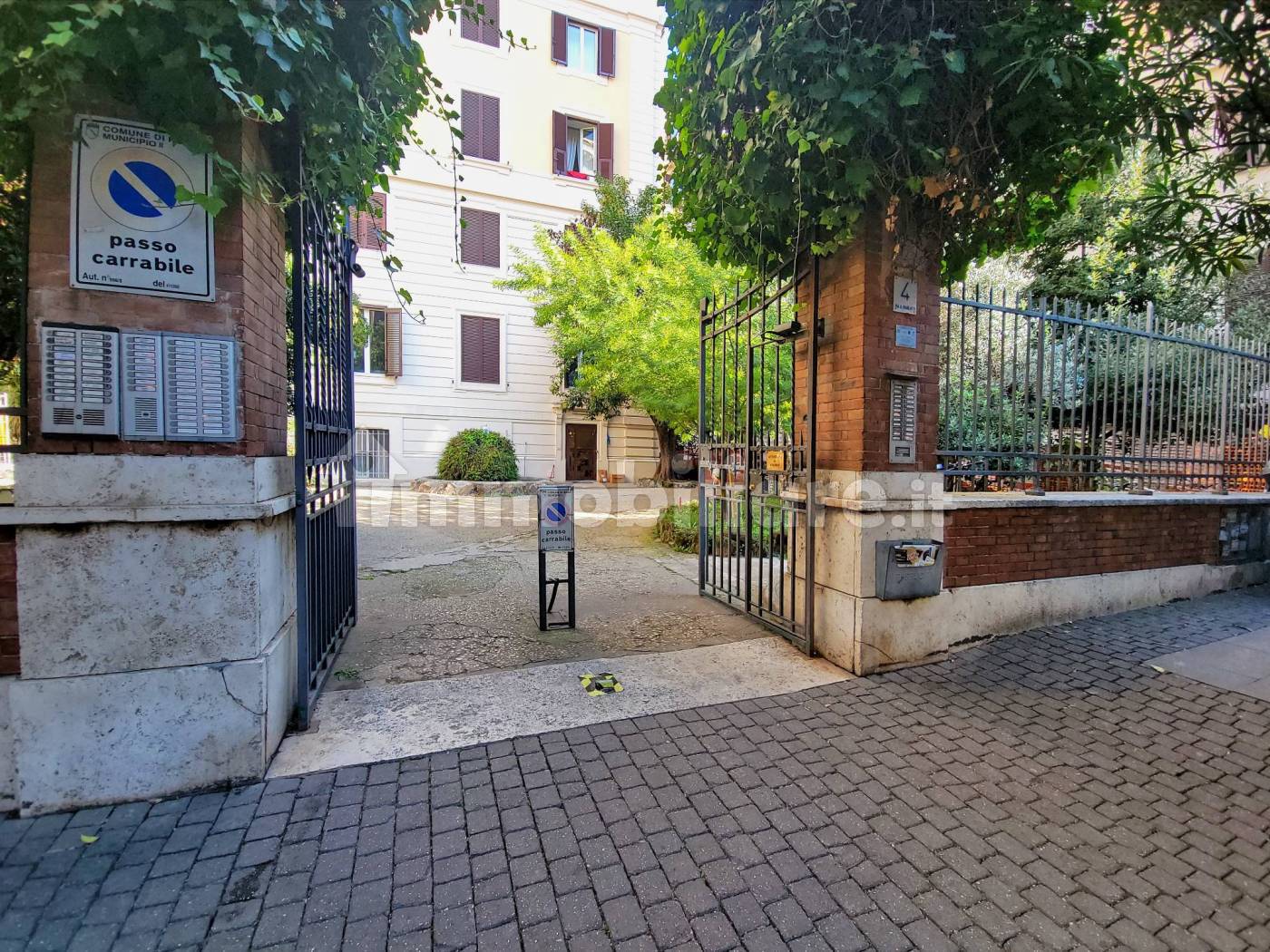 Appartamento in vendita a Roma