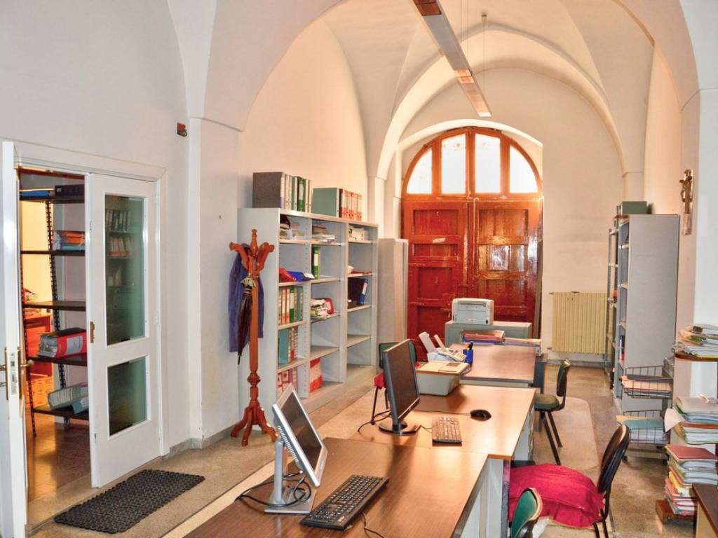 Ufficio - studio via vittorio emanuele ii 37, casarano