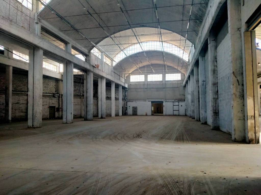 Capannone via evandro ferri 40r, rivarolo, genova