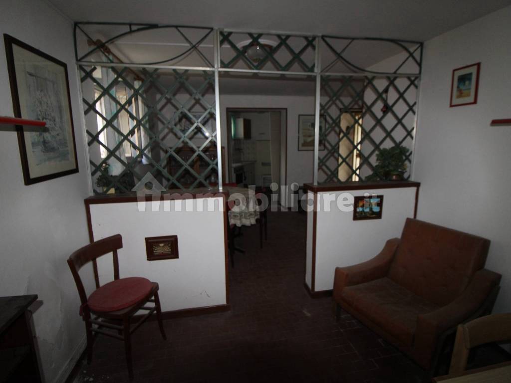 Salone