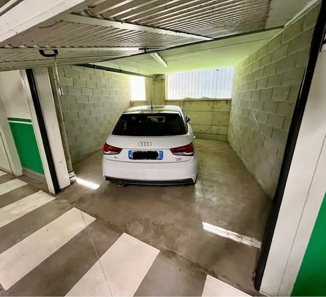 Garage - box via trieste, stazione, padova
