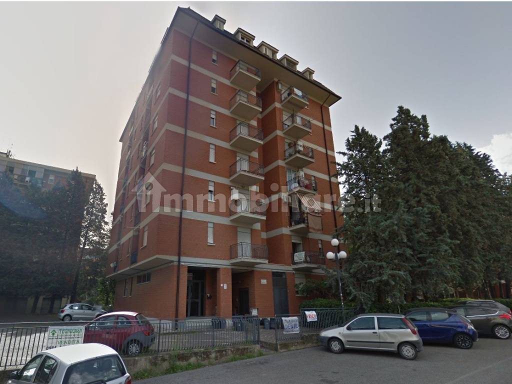 Affitto Appartamento Rende. Trilocale in via Silvio Pellico 8. Ottimo ...