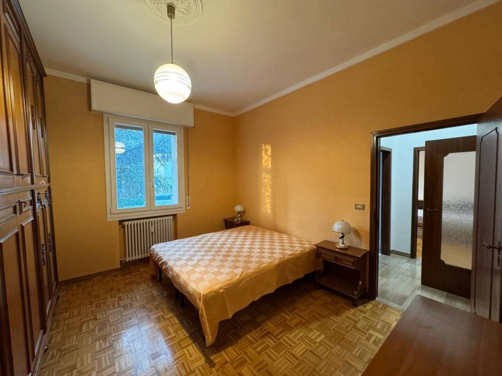 Stanza singola via porrettana 379/2, casalecchio di reno