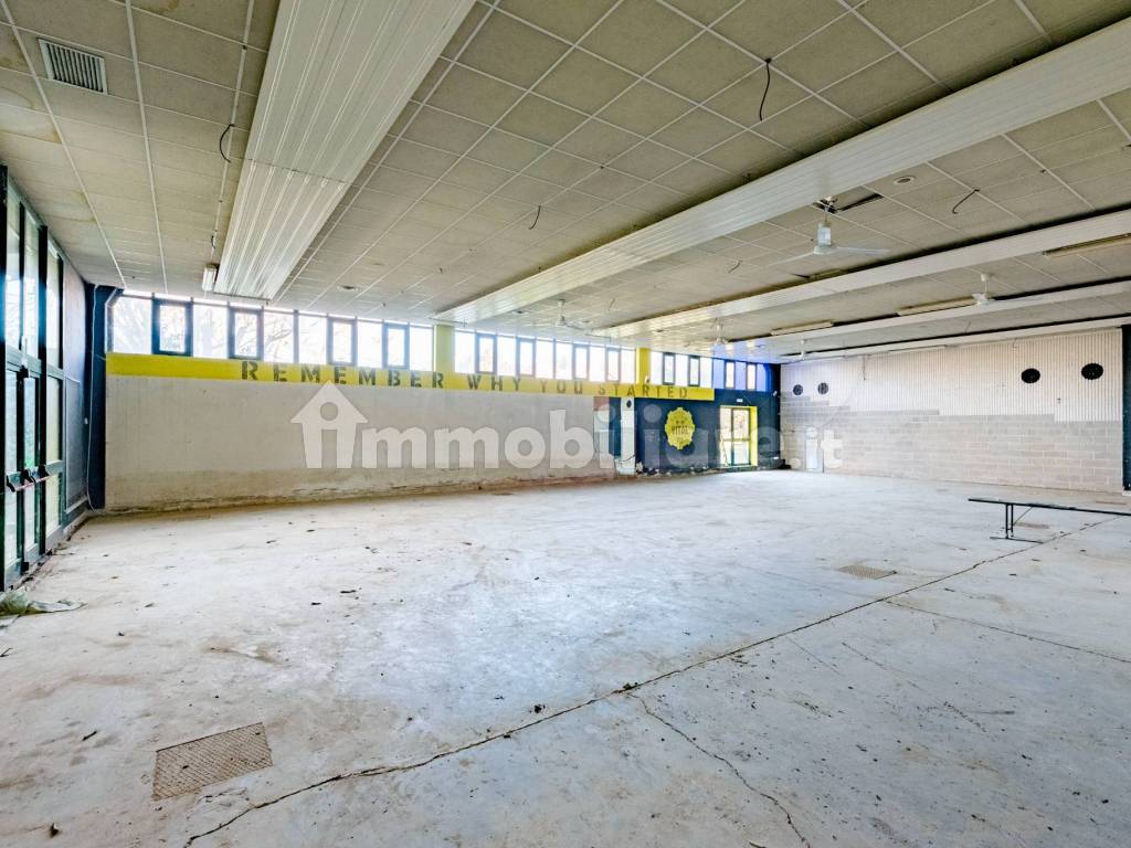 Interno non residenziale