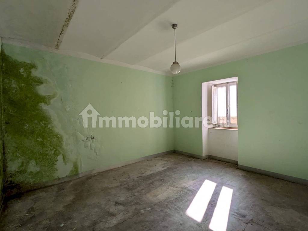 Stanza non arredata