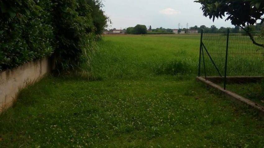 Terreno edificabile via dante alighieri, reana del rojale