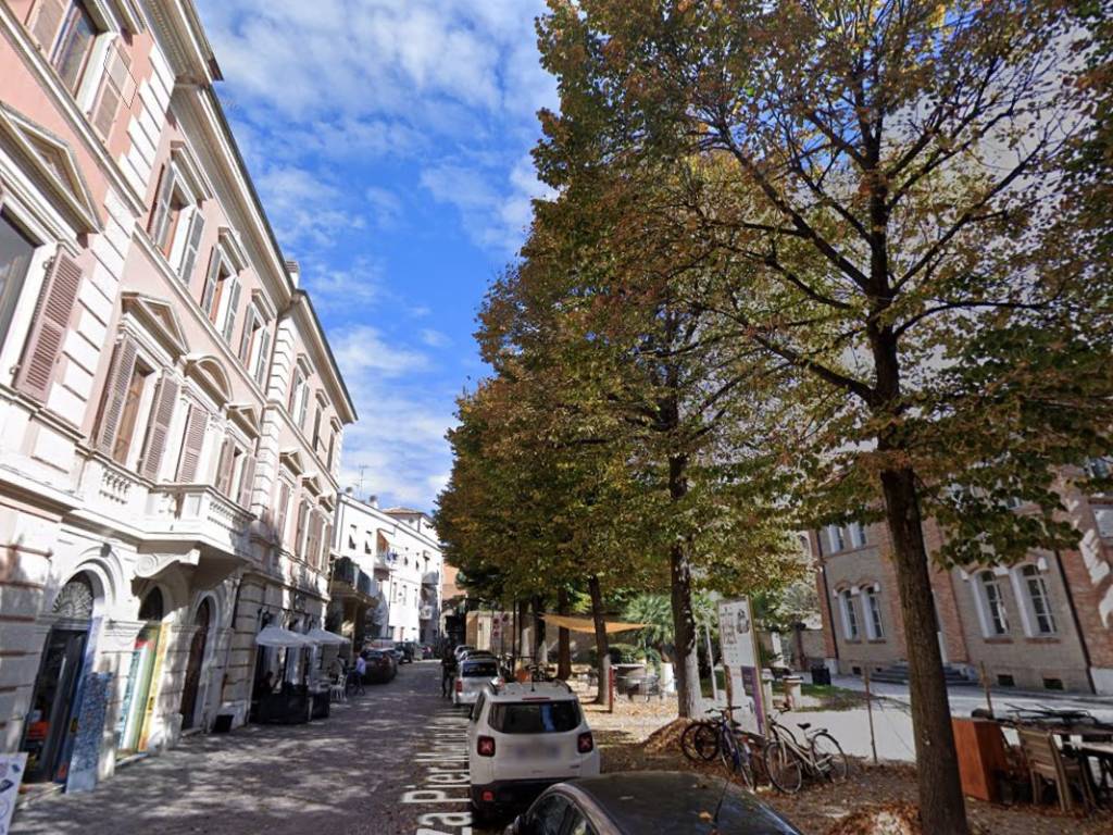 Trilocale corso giacomo matteotti, centro storico, fano