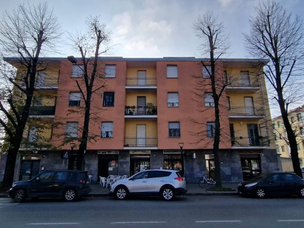 Palazzo - edificio 3 piani, buono stato, galimberti, alessandria