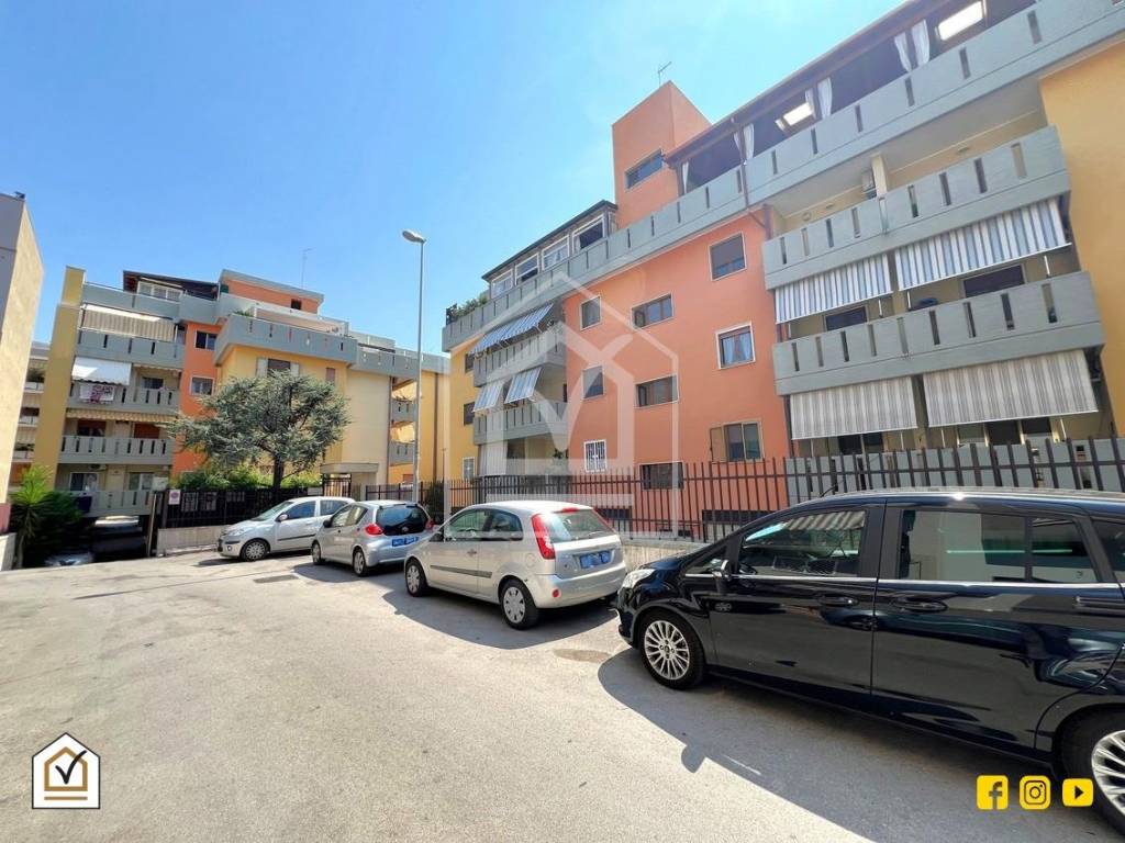 Vendita Attico In Via Delle Lame Triggiano Ottimo Stato Posto Auto vendita-attico-in-via-delle-lame-triggiano-ottimo-stato-posto-auto