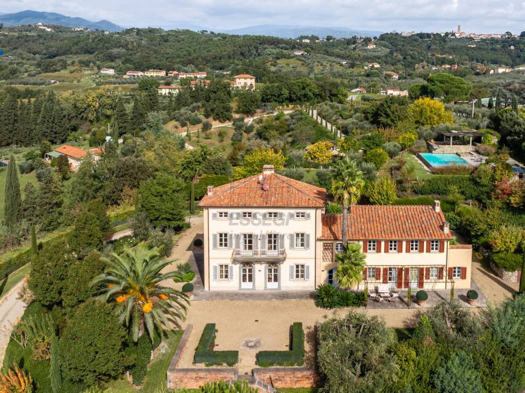 Villa unifamiliare via di montechiari, montecarlo