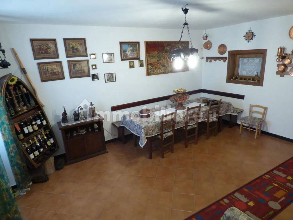 Salone