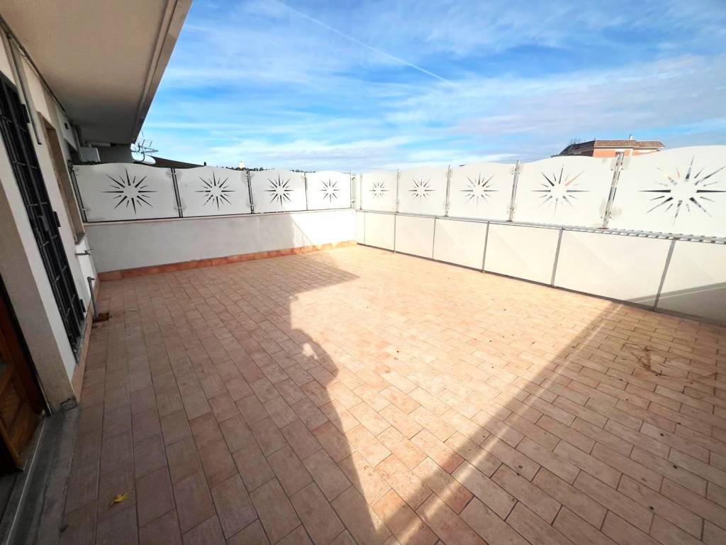 Quadrilocale via Cortale 19, Anagnina, Roma