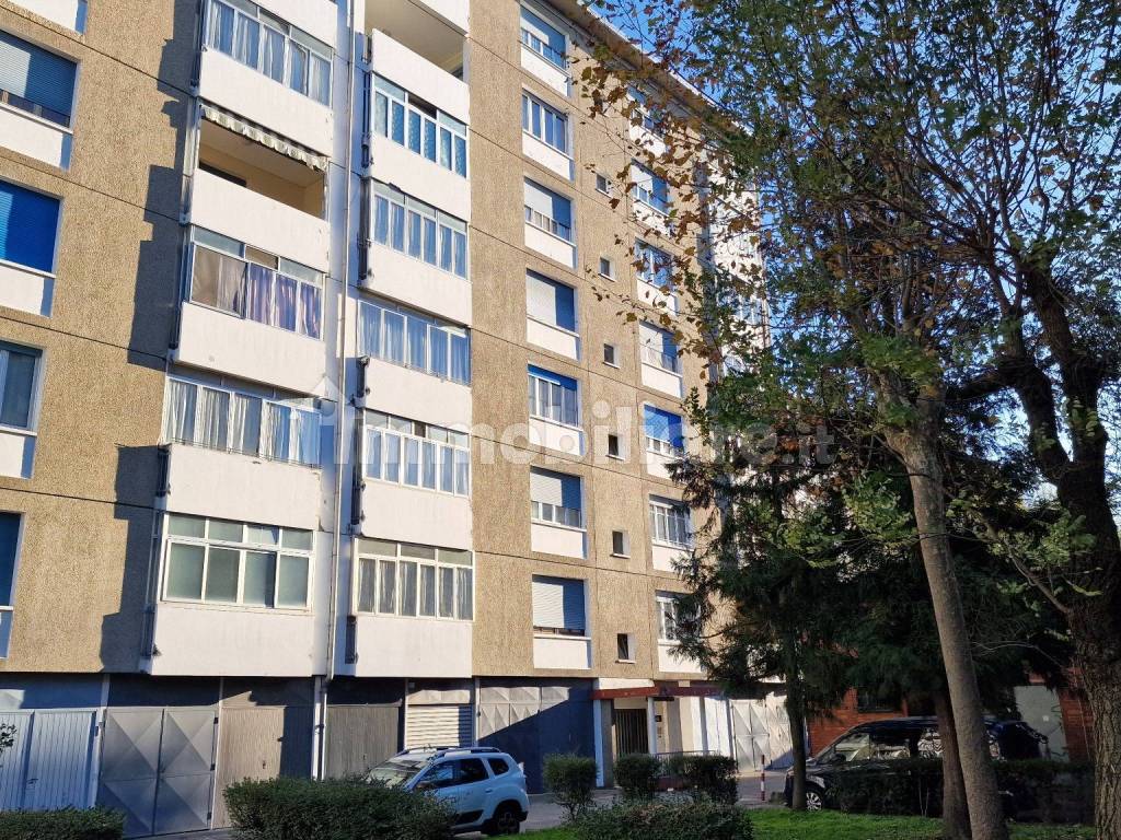 Vendita Appartamento Torino. Quadrilocale in via Giovanni Roveda 16. Da ...