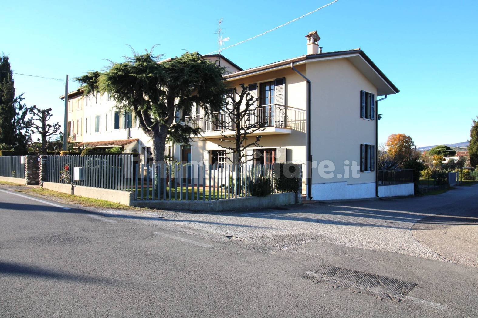 Casa indipendente in vendita a Pescantina