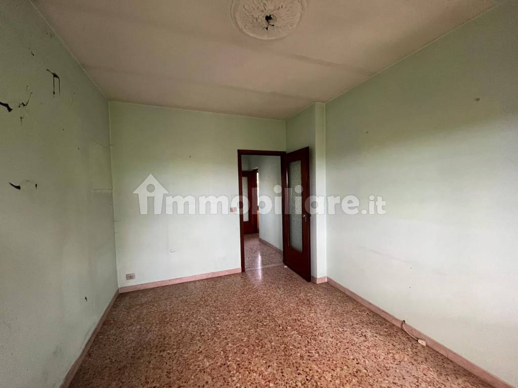 Stanza non arredata