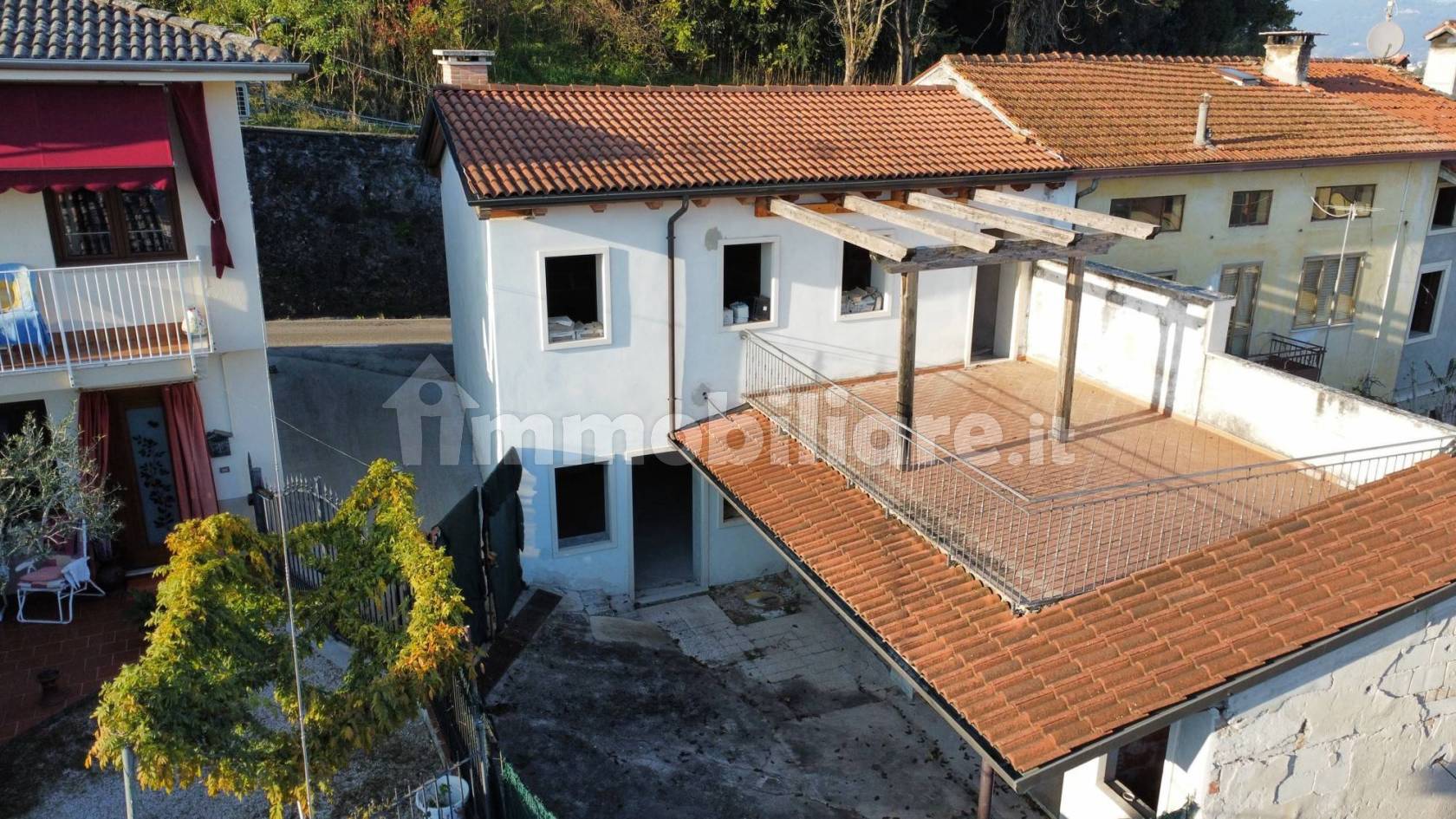 Villa in vendita a Trissino