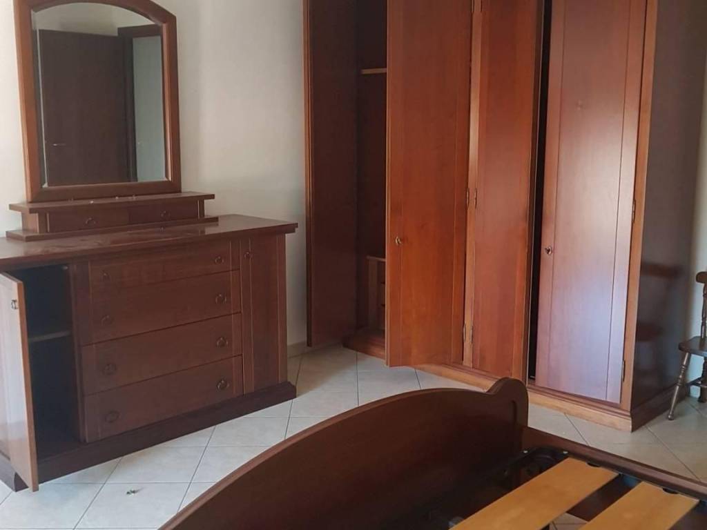 Stanza singola viale giuseppe mazzini 47, frosinone
