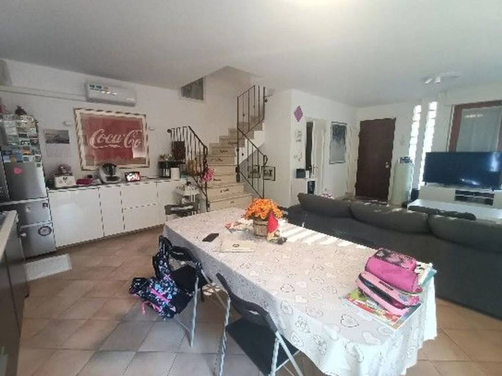 Villa a schiera strada panoramica ardizio, colle ardizio, pesaro