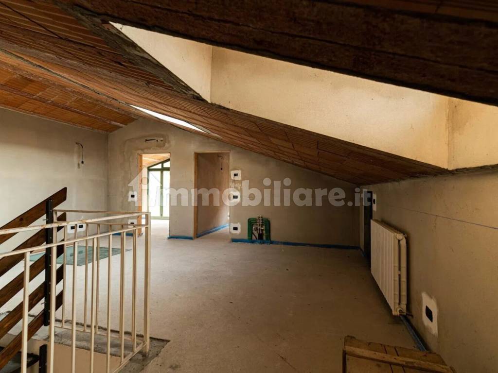 Stanza non arredata