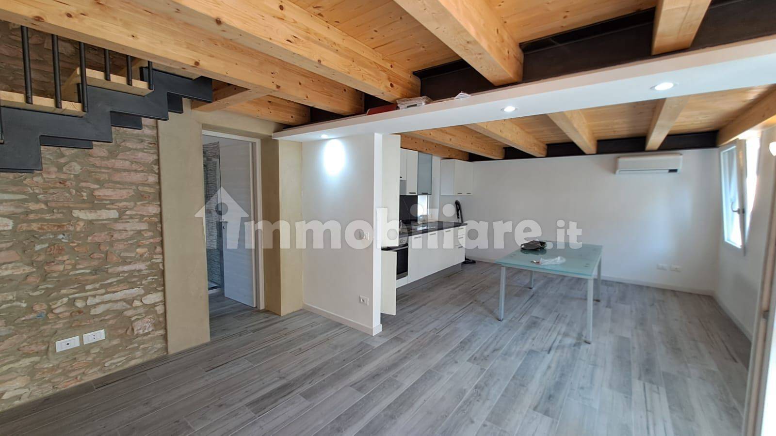 Villa in vendita a Chiampo