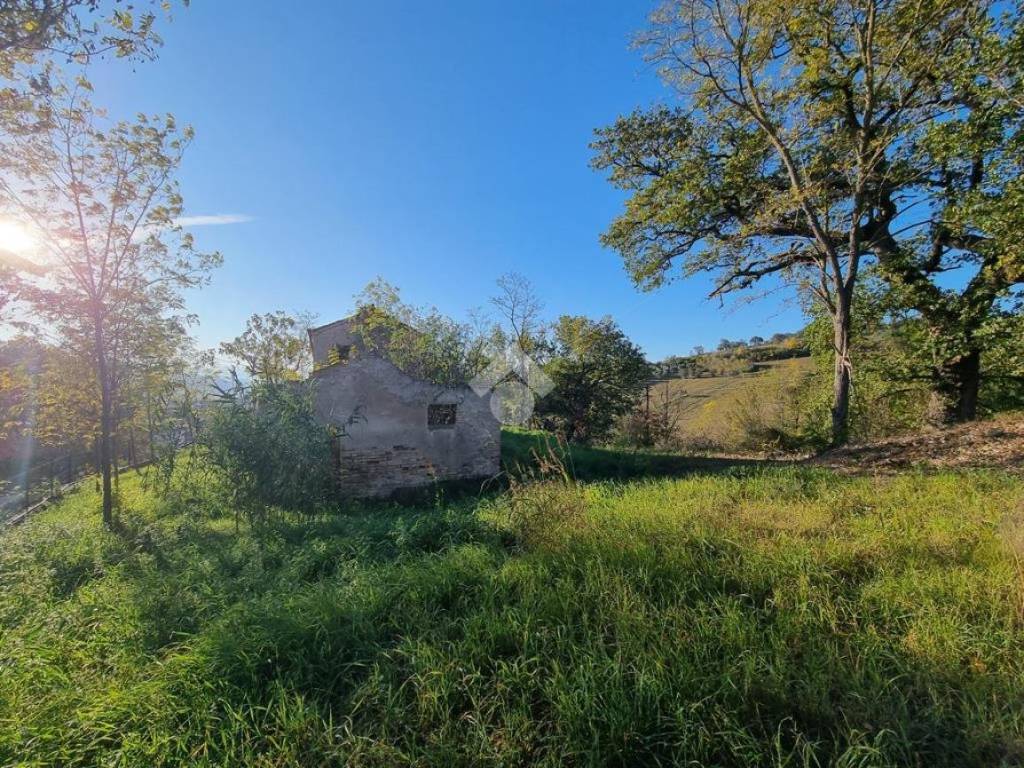 Vendita Rustico in via Mulano 18 Castellalto. Da ristrutturare, 150 m²,  rif. 116571049