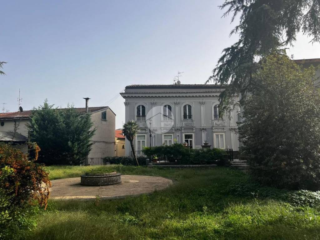 Terratetto plurifamiliare corso caudino 11, montesarchio