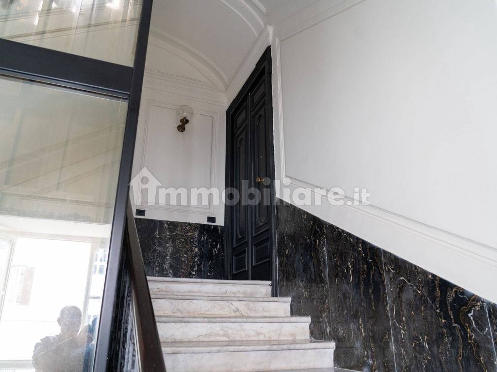 Vendita Appartamento Napoli. Trilocale in piazza Nicola Amore 2. Ottimo ...