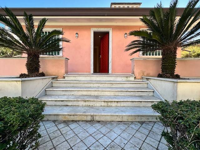 Villa unifamiliare via oleandri 7, lido di camaiore, camaiore