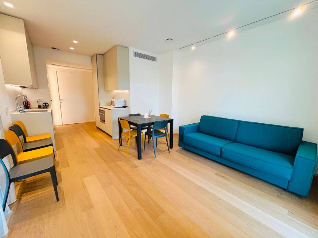 Trilocale viale fabio filzi 7a, centro, riccione